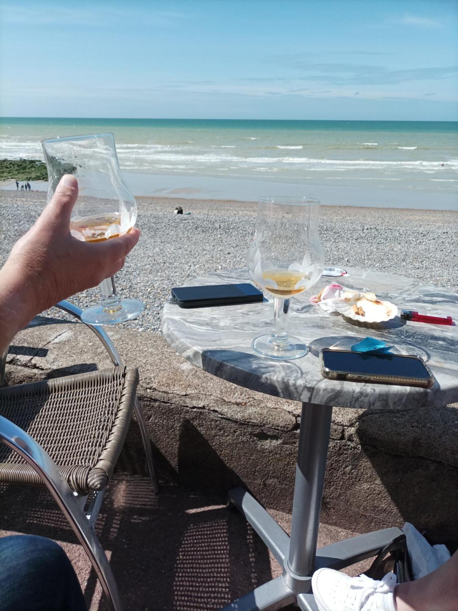 Pres Des Etoiles Apartment Dieppe Luaran gambar